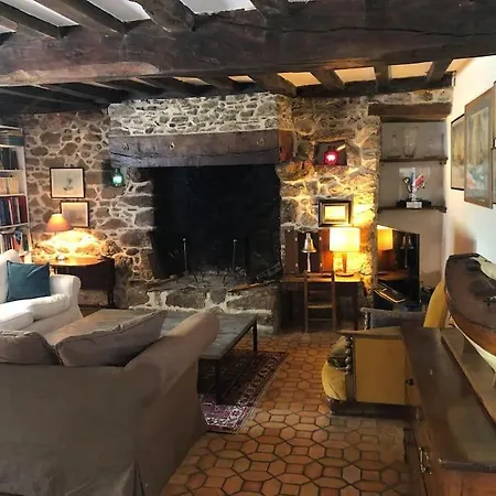 Maison De Charme Avec Piscine Ferienhaus *
